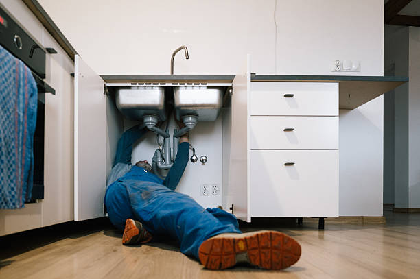 Professional Leak Detection technician working in Sunset Beach, NC
